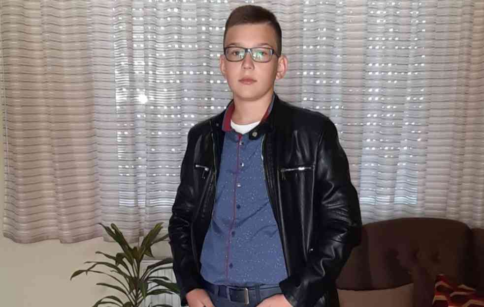 OLIVER (16) ODRŽAO LEKCIJU SVIMA : Našao novčanik sa 22.000 dinara i vratio ga, a vlasnik je ovako odreagovao