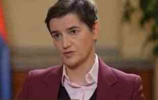 <span style='color:red;'><b>Ana Brnabić</b></span> najavila obraćanje Vučića o upotrebi zvučnog topa tokom protesta