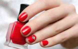 <span style='color:red;'><b>Povlačenje</b></span> proizvoda sa tržišta: Lak za nokte pretstavlja hemijski rizik