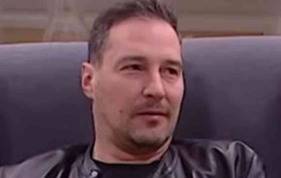 PEĐA JOVANOVIĆ OTVORIO DUŠU O INCIDENTIMA SA NASTUPA : Pretili su mi ako im odmah ne otpevam pesmu