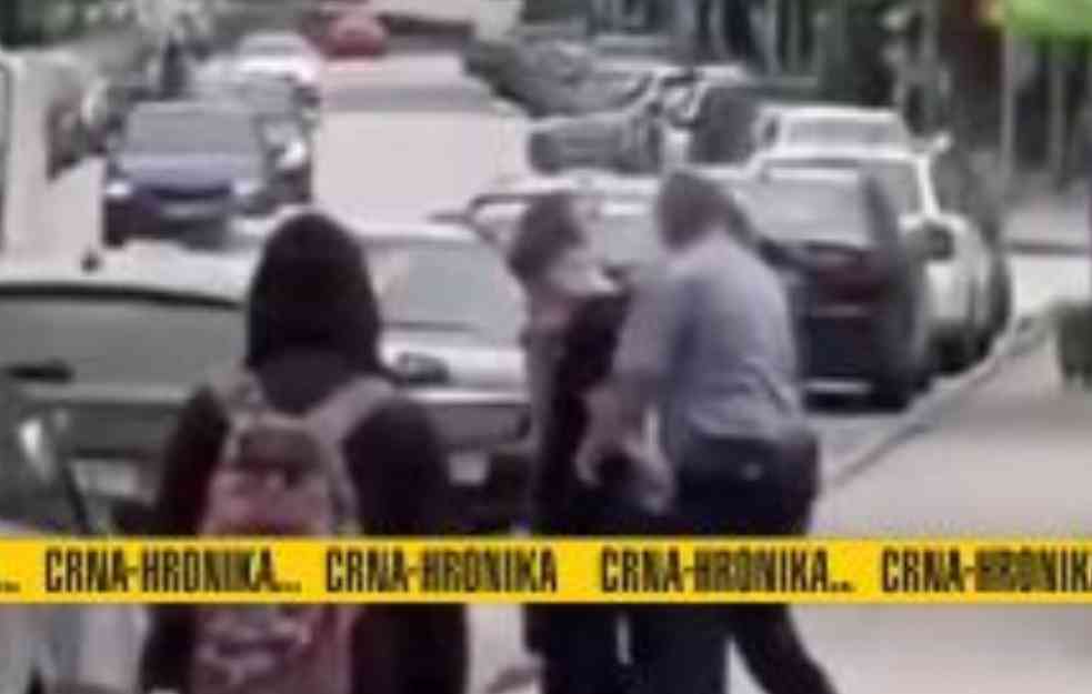 ISPLIVAO SNIMAK : Privođenje maloletnika osumnjičenog za pucnjavu u školi u Lukavcu (VIDEO)
