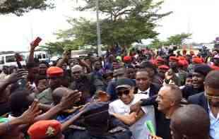 Mbape u poseti <span style='color:red;'><b>Kamerun</b></span>u dočekan kao princ