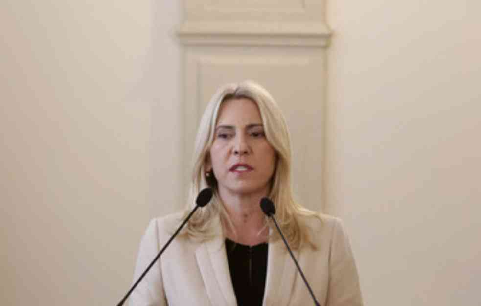 Željka Cvijanović uputila zvaničnu čestitku Đuri Macutu