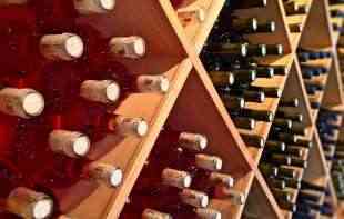 ODREKLI SE VINA? <span style='color:red;'><b>Vinograd</b></span>ari primorani da se odriču zemljišta