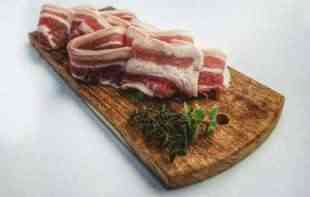 IZNENAĐENI?! Nutricionista objašnjava zašto je dobro jesti SLANINU, MAST, LUK...