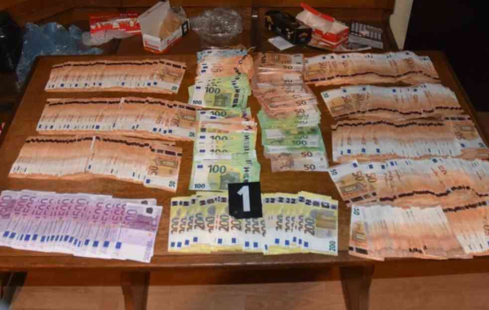ODUZETO POLA MILIONA EVRA U KEŠU: Novi detalji o hapšenju Srba na Atlantskom okeanu (FOTO)