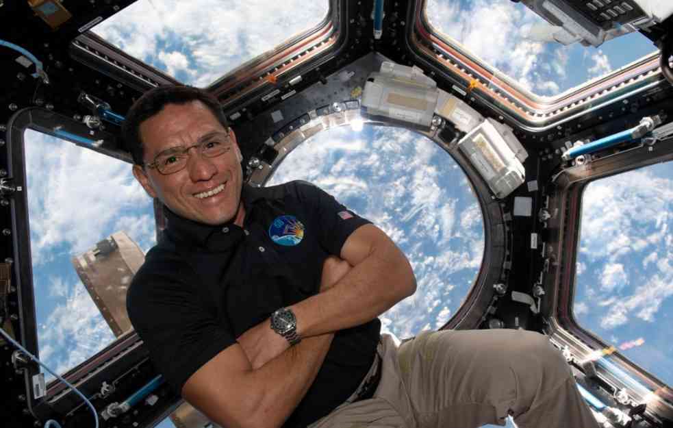 NASA ODUŠEVLJENA!  Astronaut Frenk Rubio oborio američki rekord za najduži let u svemiru