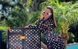 <span style='color:red;'><b>Modna ikona</b></span>: Izdvajamo najbolje party autfite Selene Gomez (FOTO)