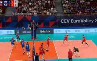 ODBOJKAŠI SRBIJE PALI POSLE ČETIRI SETA: Poraz od Turske na startu kvalifikacija za Olimpijske igre