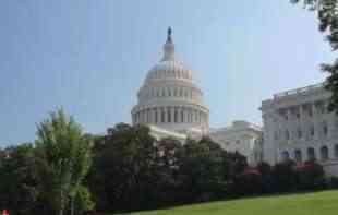 Amerika grca u <span style='color:red;'><b>dugovi</b></span>ma: Zabeležen rekordni budžetski deficit od 711 milijardi dolara