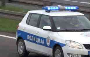 Pretukao muškarca nakon sudara u Beogradu: Povređeni <span style='color:red;'><b>bez svesti</b></span> primljen u bolnicu