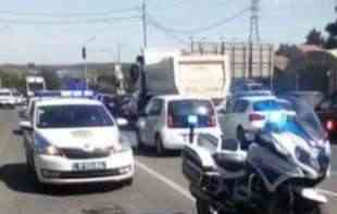Bežao od policije u Smederevu, pa sleteo sa puta: <span style='color:red;'><b>Uhapšen diler</b></span> sa heroinom