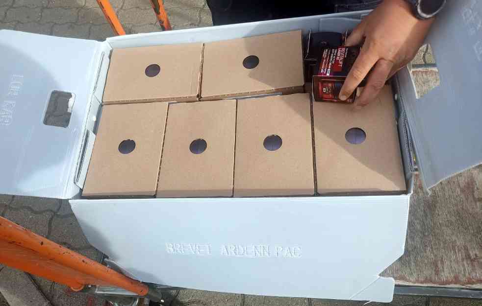 KRIJUMČARILI KREME VREDNE PET I PO HILJADA EVRA: Evo gde su ih carinici otkrili