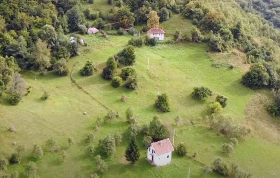 Najlepše selo u Srbiji bilo pre 18 godina, a danas je još lepše: Sopotnica kod Prijepolja postaje turistička atrakcija, na hiljade ljudi ga obilazi a mladi se vraćaju na dedovinu 