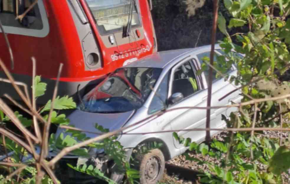 Prve slike nesreće kod Velike Plane! Voz bacio 
