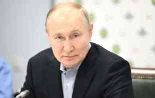 <span style='color:red;'><b>RUSKI DOKTOR</b></span> IZNEO ISTINU O PUTINOVOM ZDRAVLJU: Uporedio ga sa Bajednom