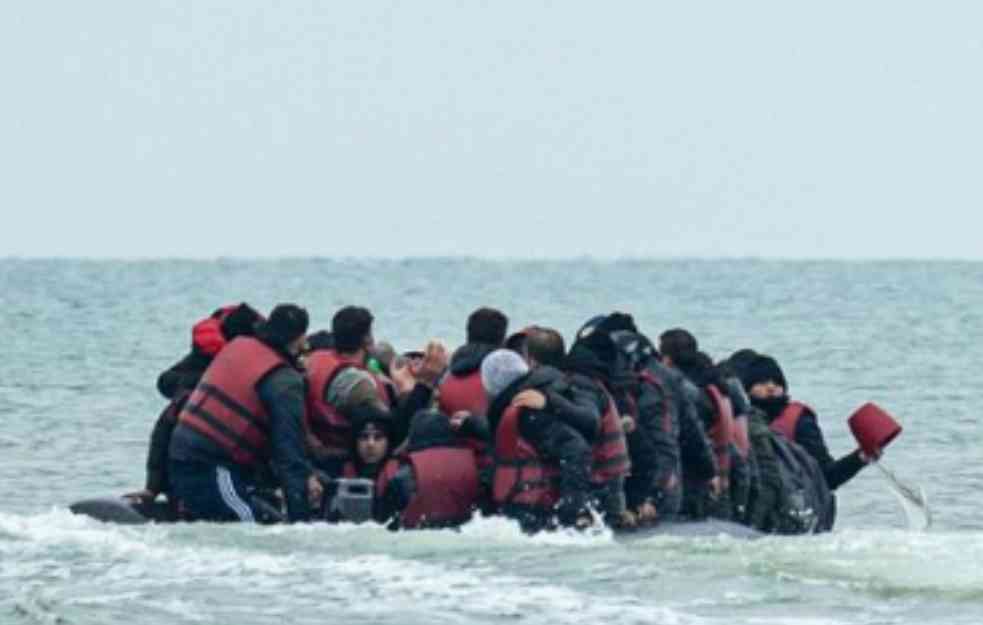 Preko Lamanša u Britaniju stiglo preko 35.000 migranata