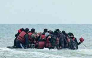 Preko <span style='color:red;'><b>Lamanš</b></span>a u Britaniju stiglo preko 35.000 migranata
