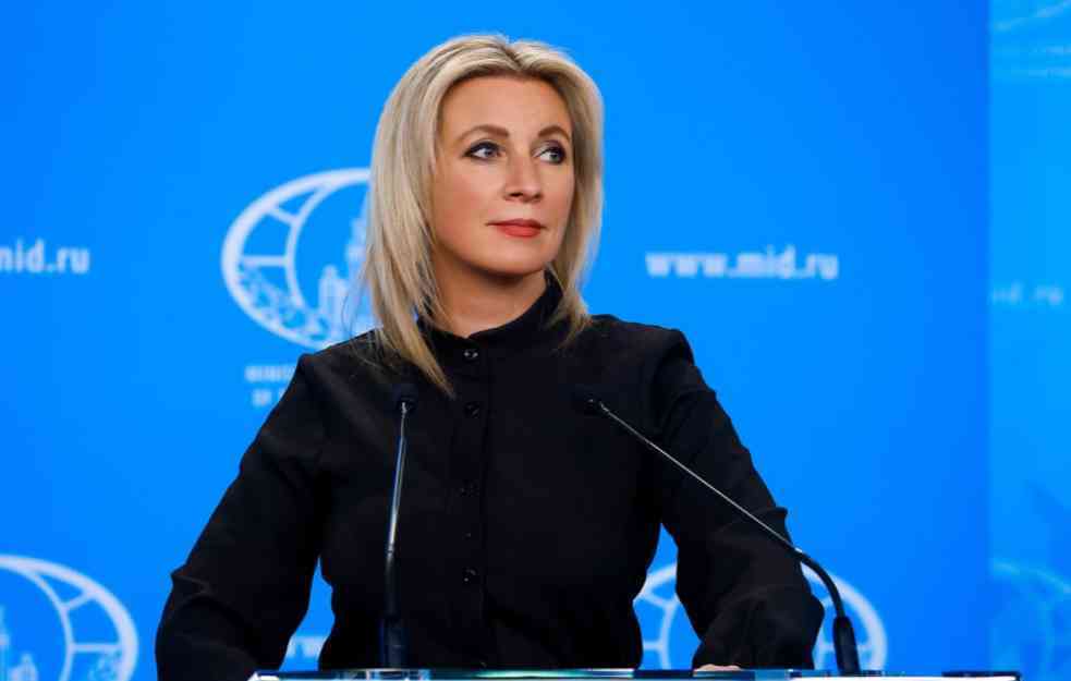 MOSKVA OSUDILA OVAJ POTEZ! Vojska Ekvadora donira rusko oružje u zamenu za američko
