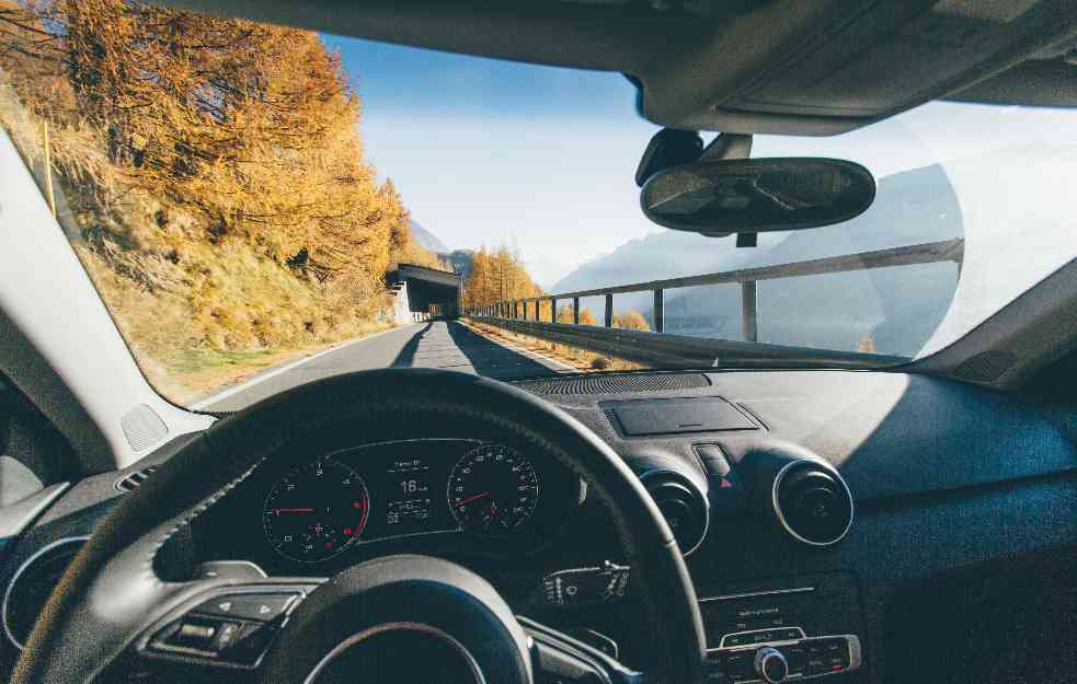 Evo kako se aktiviraju automatski brisači