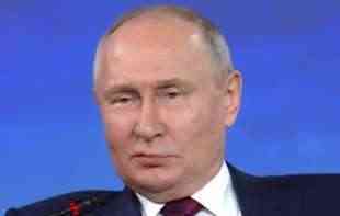 PUTIN MEĐU ČETIRI KANDIDATA: Počelo <span style='color:red;'><b>prevremeno</b></span> glasanje na predsedničkim izborima u Rusiji