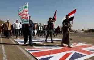 IRAN OSUDIO NAPADE AMERIKE I BRITANIJE NA <span style='color:red;'><b>JEMEN</b></span>: 