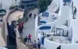 HIT! KINEZI NAPRAVILI KOPIJU SANTORINIJA: Dobili sopstvenu repliku čuvenog <span style='color:red;'><b>ostrva</b></span> (VIDEO)