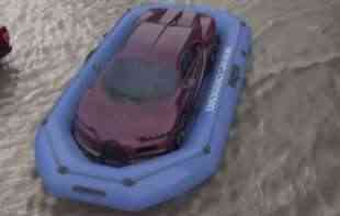 DUBAI: Evo kako se prevoze <span style='color:red;'><b>skupoceni automobili</b></span> (VIDEO)