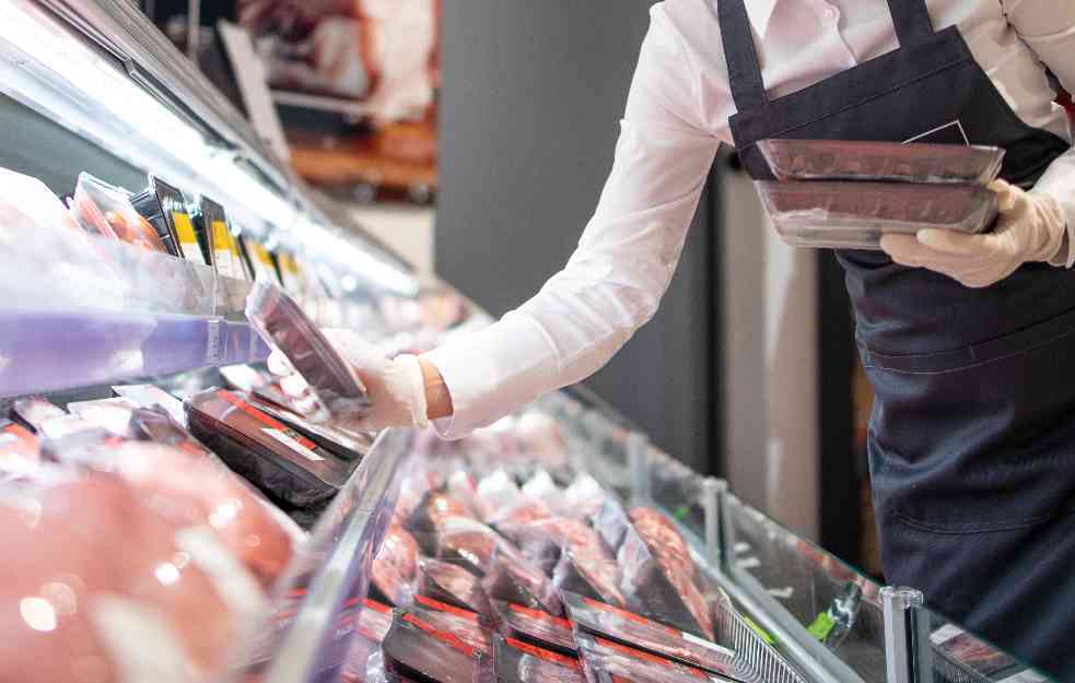 Bivši inspektor za bezbednost hrane i majstor mesar, razotkriva trikove mesne industrije
