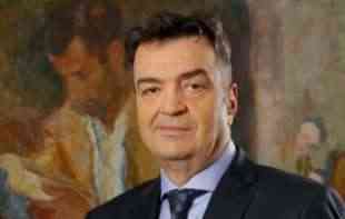 Crnogorska policija češlja vilu za koju <span style='color:red;'><b>Duško Knežević</b></span> kaže da pripada Milu Đukanoviću