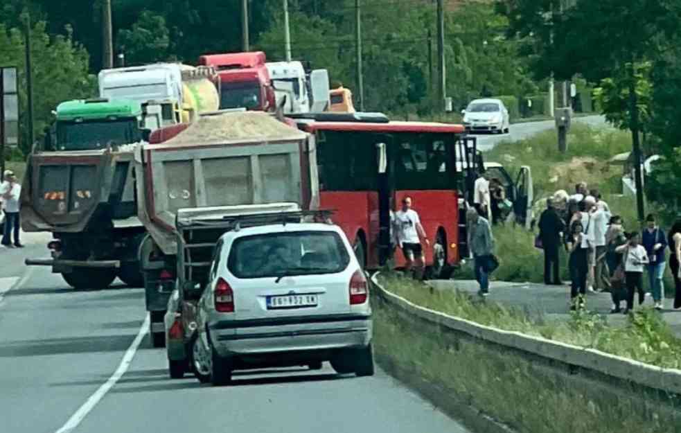 JEZIVI DETALJI SUDARA KOD OBRENOVCA: Vozač nem pred sudom