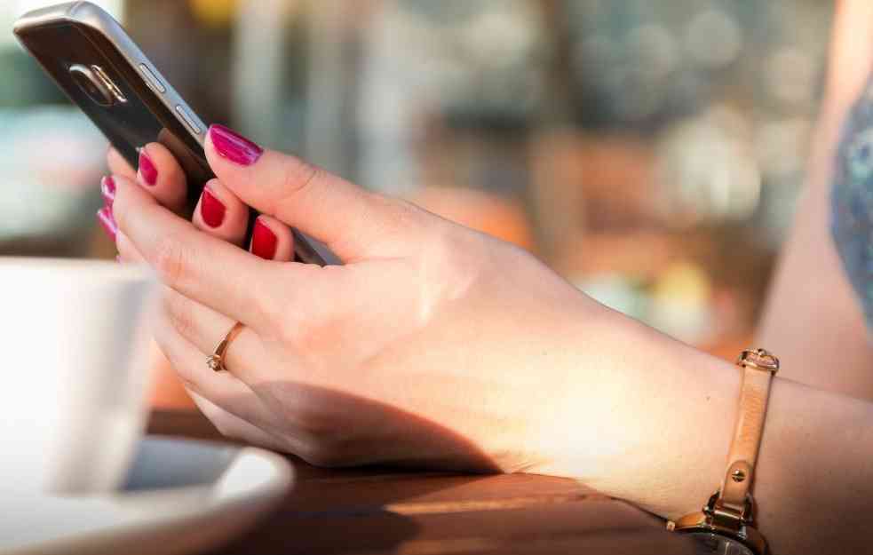 UDAR NA DŽEP: Android premium telefoni bi sledeće godine mogli da budu znatno skuplji