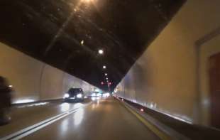 PONOVO BLOKIRAN KLJUČNI TUNEL KA JADRANSKOM MORU: U prekidu magistralni put Podgorica-Bar
