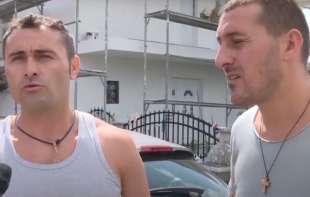LOV NA SRBE NA KOSOVU I METOHIJI! <span style='color:red;'><b>Sinovi</b></span> uhapšenog Dragana Ničića: Otac ni mrava nije zgazio i to svi znaju (VIDEO)