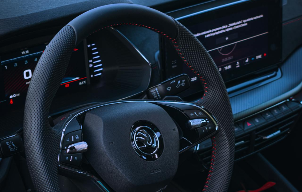 SKROMAN BUDŽET OPŠTINE, ALI IMA ZA NOVI AUTO: Evo ko je jedini ponuđač