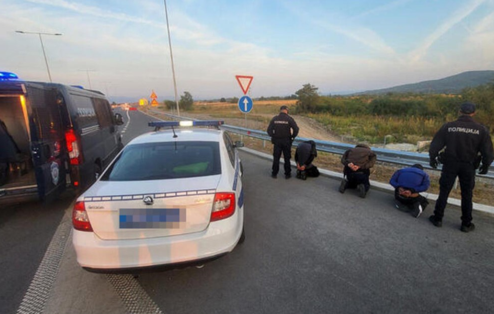NEVEROVATNA FILMSKA POTERA: Čak 99 PATROLA policije jurilo trojicu prestupnika po Srbiji! (FOTO)