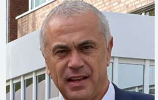 <span style='color:red;'><b>Sinovi</b></span> Zvezdana Terzića,  Kostadin i Nikša osuđena: Uslovne kazne zbog prebijanja fudbalskog menadžera