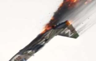UKRAJINCI OBORILI RUSKI AVION SU-25 KOD KRAMATORSKA! (VIDEO)
