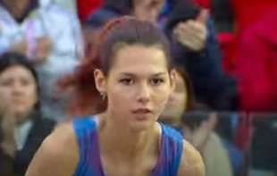 NAŠA ANGELINA TOPIĆ PRVAKINJA SVETA: Osvojila zlato, pa dotrčala ocu Dragutinu u zagrljaj! (VIDEO)