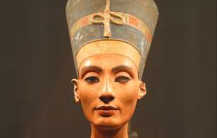 <span style='color:red;'><b>Arheolog</b></span> pozvao Nemce da Egiptu vrate bistu Nefertiti