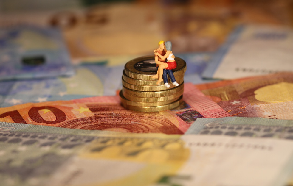 Dobrovoljno penzijsko osiguranje u Srbiji uplaćuje 9,6 odsto zaposlenih gradjana
