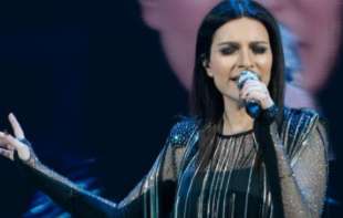 SVETSKA ZVEZDA OBEĆAVA NEVIĐEN ŠOU: Laura Pausini stiže u Beograd!