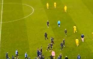 Pokazali se u pravom svetlu: <span style='color:red;'><b>Utakmica</b></span> između Rumunije i tzv. Kosova završena teškim skandalom (VIDEO)