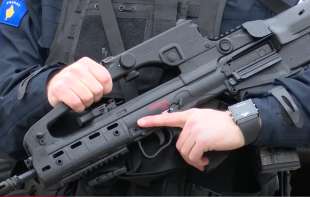 Lažna kosovska policija uhapsila osnivača <span style='color:red;'><b>portal</b></span>a Kosovo onlajn