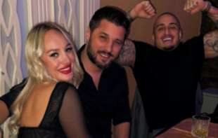 Marko i Luna Đogani danas slave krsnu slavu: Ona umesila slavski kolač sa posebnim simbolima (FOTO)