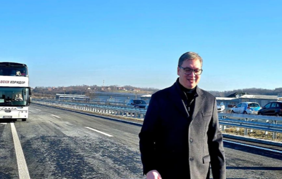 Predsednik otkrio koliko novi autoput skraćuje vreme putovanja iz Beograda do Ljubostinje