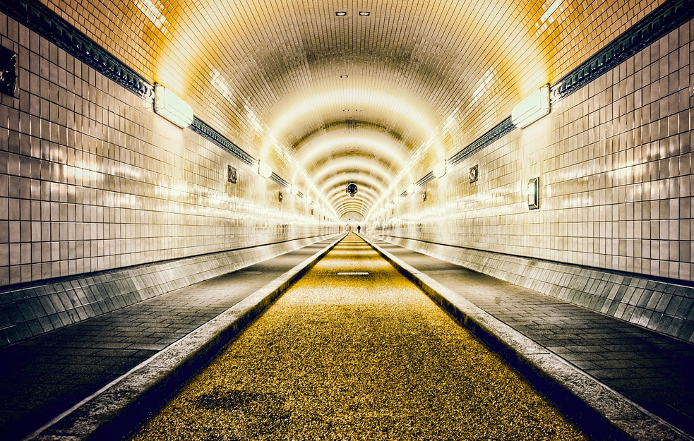 Gradi se najduži i naj<span style='color:red;'><b>dubl</b></span>ji podvodni tunel na svetu