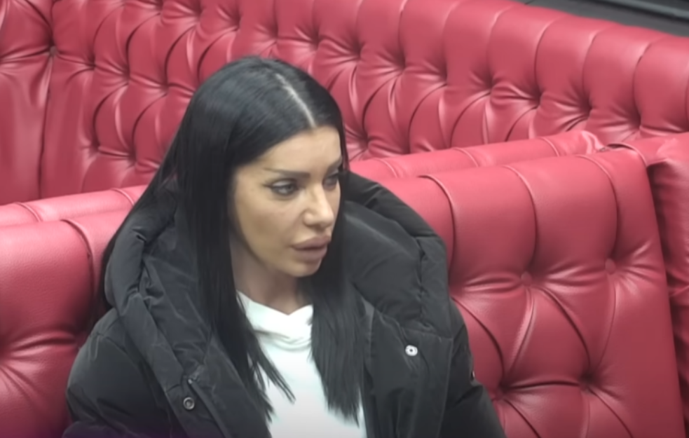 Oglasio se bivši dečko Aleksandre Nikolić! Pokazao stan iz koga je iselio i otkrio zašto je to uradio