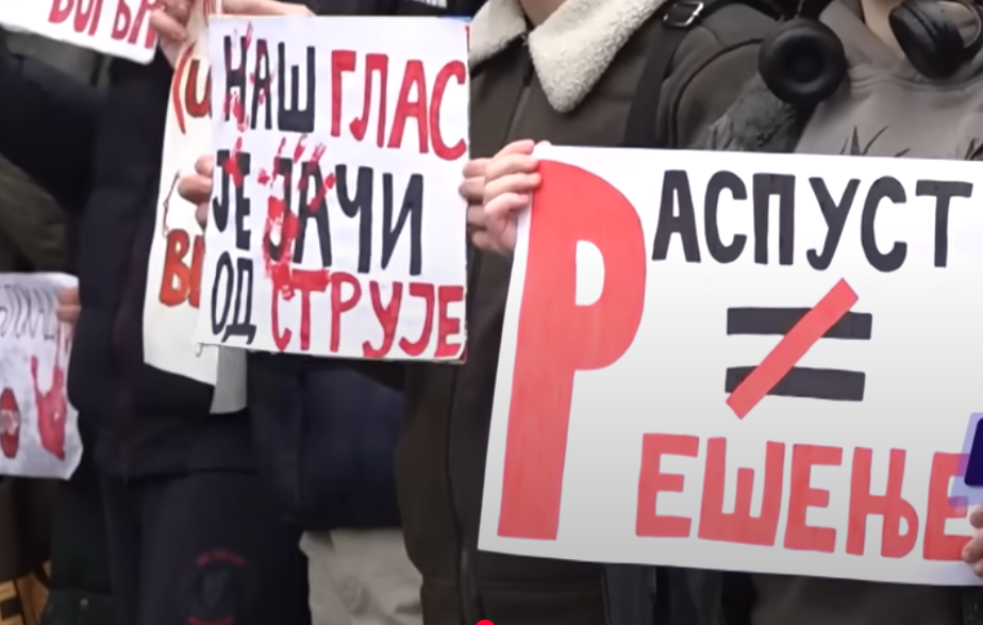 Studenti pročitali pismo Zagorki Dolovac, postavili joj 3 zahteva: „Vi i ja živimo u jednoj Srbiji, a vrhovna državna tužiteljka u drugoj“