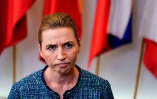 <span style='color:red;'><b>Danska</b></span> premijerka zbog straha od Rusa gomila konzerviranu hranu?!?